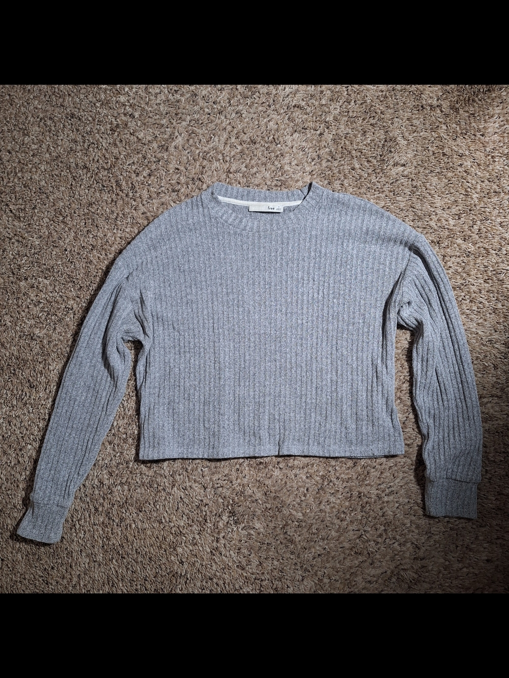 Aritzia Wilfred Free Rudko Grey Knit Cropped Long Sleeve Crewneck Sweater Size S